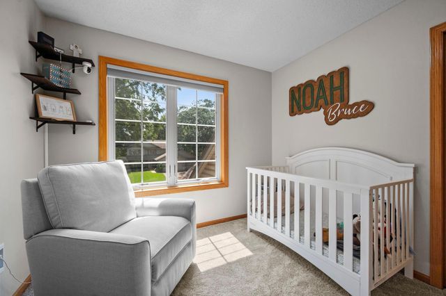 14991 Creditview Drive, Savage, MN 55378