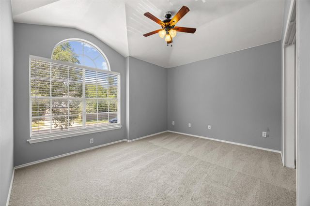 4604 Hoffman DR, Austin, TX 78749