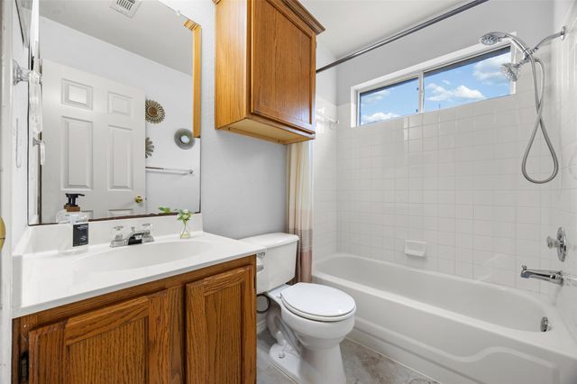 4604 Hoffman DR, Austin, TX 78749