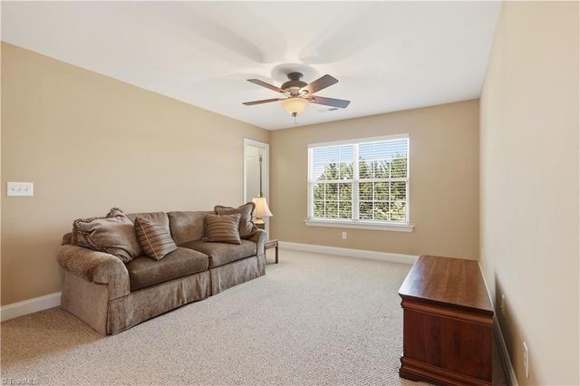 319 Ironwood Drive, Thomasville, NC 27360