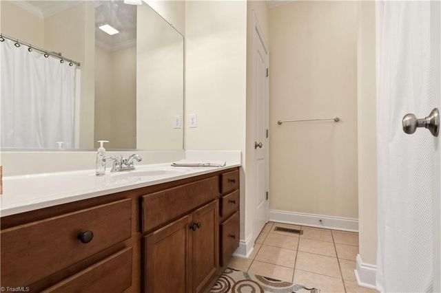 319 Ironwood Drive, Thomasville, NC 27360