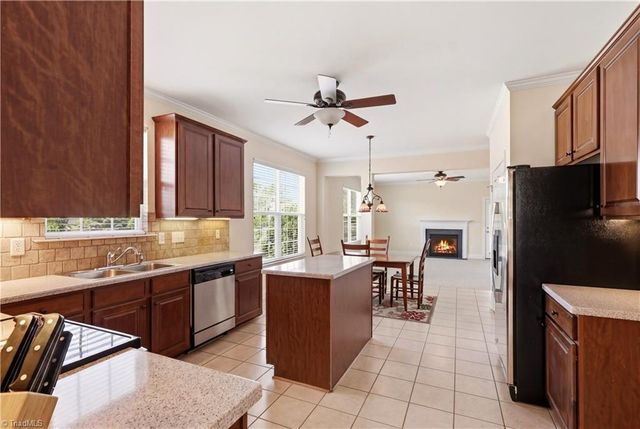 319 Ironwood Drive, Thomasville, NC 27360