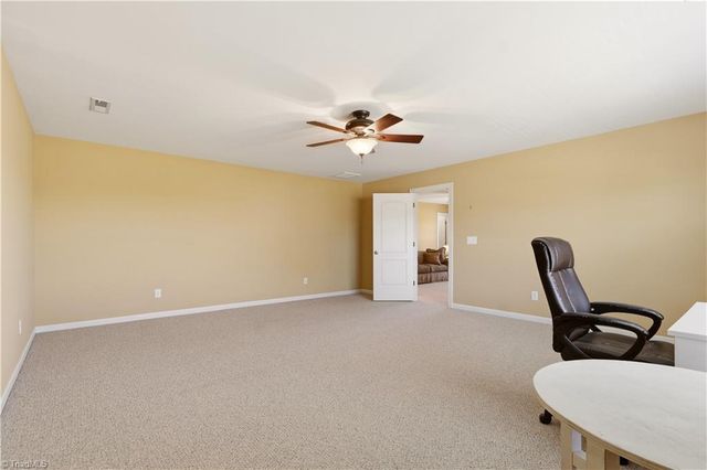 319 Ironwood Drive, Thomasville, NC 27360