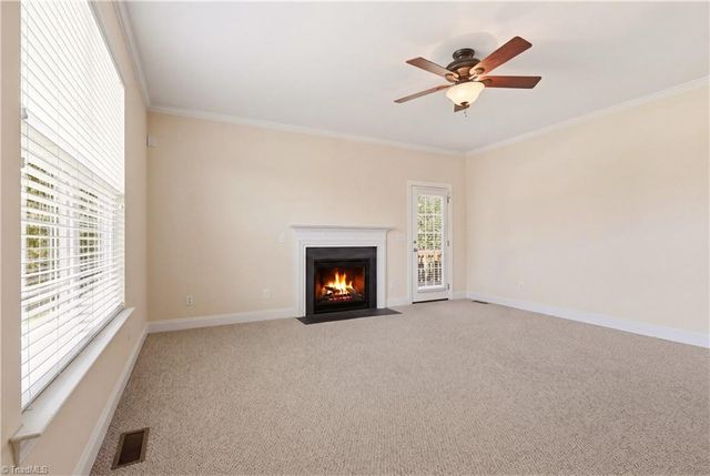319 Ironwood Drive, Thomasville, NC 27360