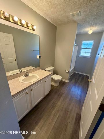 1414 HAWKS CREST Drive, Middleburg, FL 32068