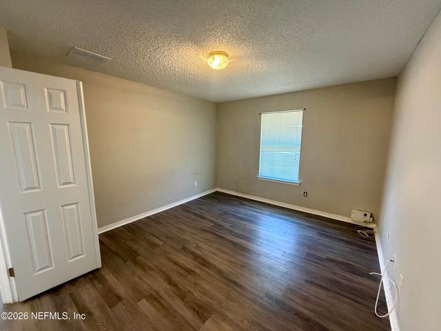 1414 HAWKS CREST Drive, Middleburg, FL 32068