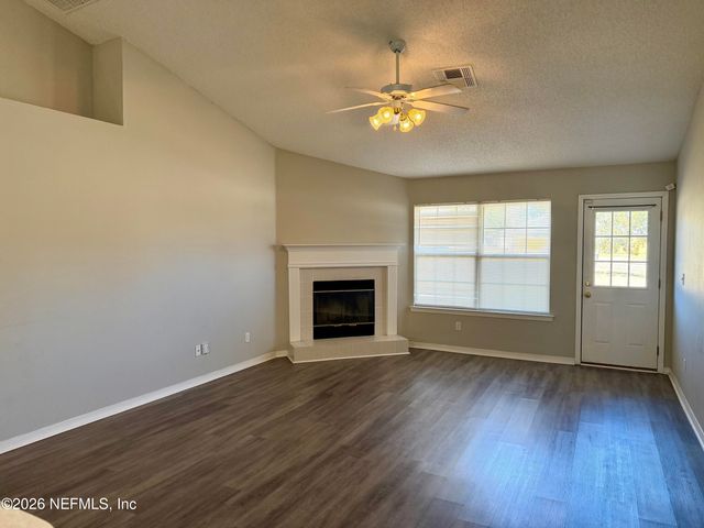 1414 HAWKS CREST Drive, Middleburg, FL 32068