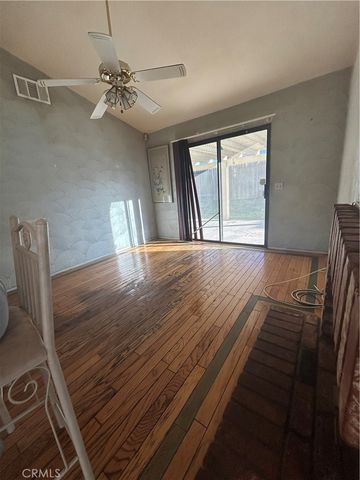 23757 Cockatiel, Moreno Valley, CA 92557