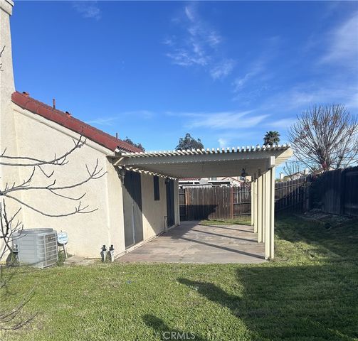 23757 Cockatiel, Moreno Valley, CA 92557
