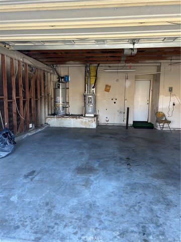 23757 Cockatiel, Moreno Valley, CA 92557