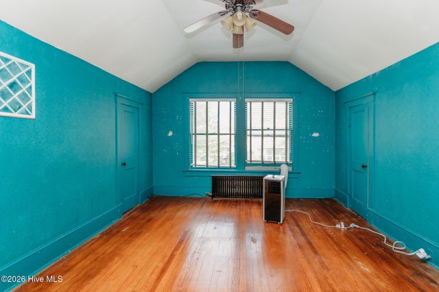 301 Whitehead Avenue NE, Wilson, NC 27893