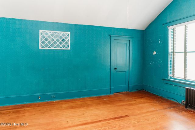 301 Whitehead Avenue NE, Wilson, NC 27893