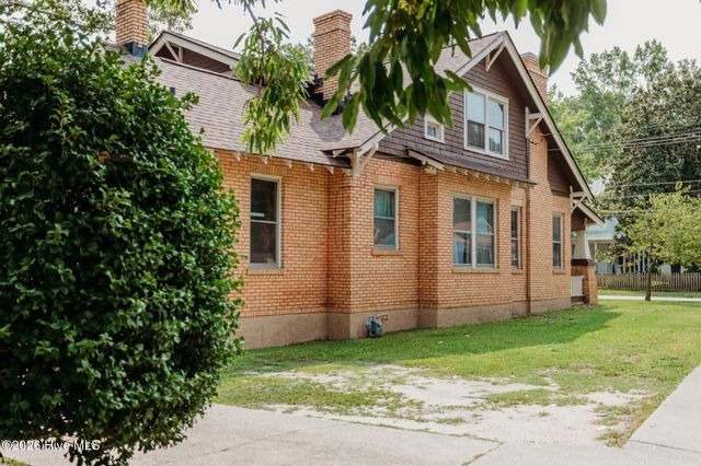 301 Whitehead Avenue NE, Wilson, NC 27893