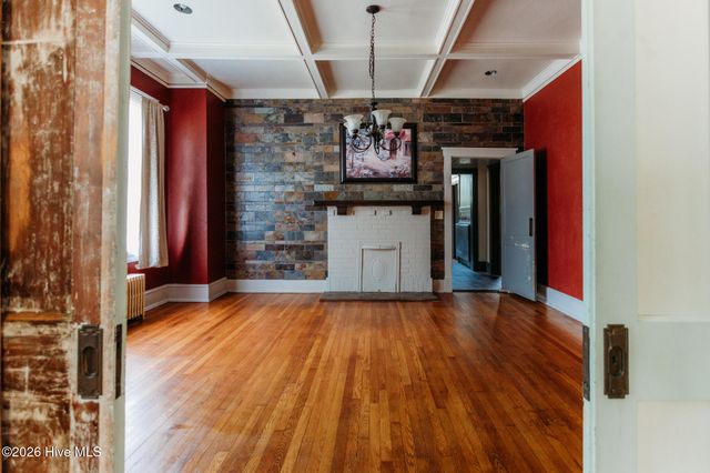 301 Whitehead Avenue NE, Wilson, NC 27893