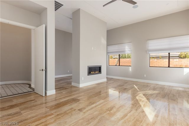 26 Cranberry Cove Court, Las Vegas, NV 89135