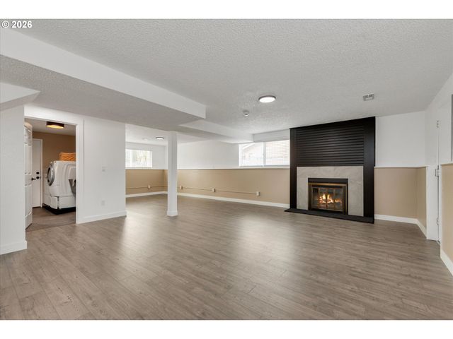 2112 Nw 15TH Ct, Gresham, OR 97030