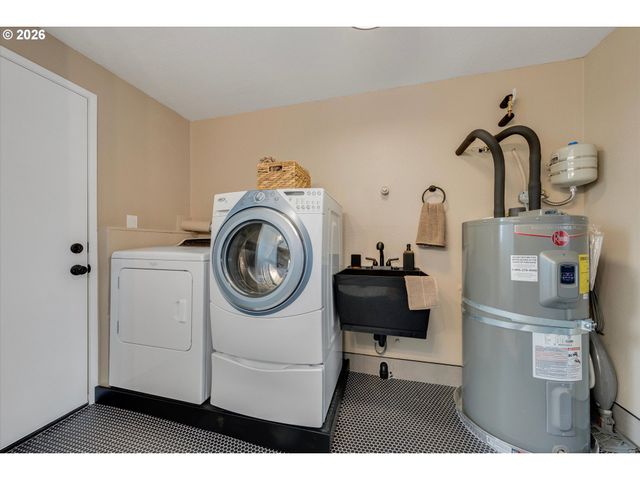 2112 Nw 15TH Ct, Gresham, OR 97030
