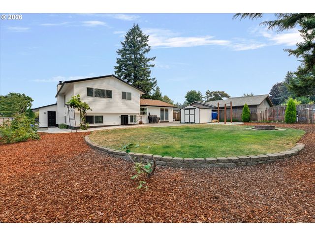 2112 Nw 15TH Ct, Gresham, OR 97030