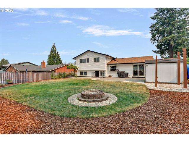 2112 Nw 15TH Ct, Gresham, OR 97030