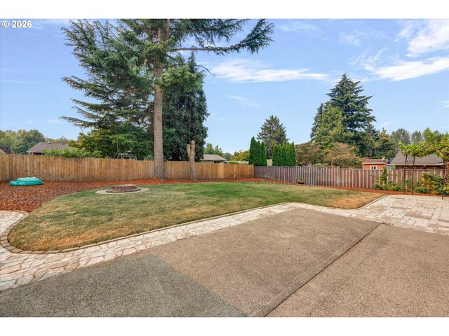 2112 Nw 15TH Ct, Gresham, OR 97030
