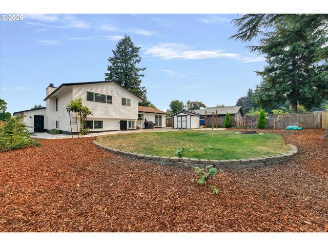 2112 Nw 15TH Ct, Gresham, OR 97030