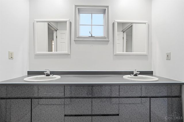 213 Belmont Court, Loveland, OH 45140