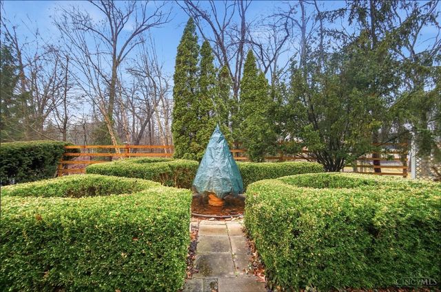 213 Belmont Court, Loveland, OH 45140