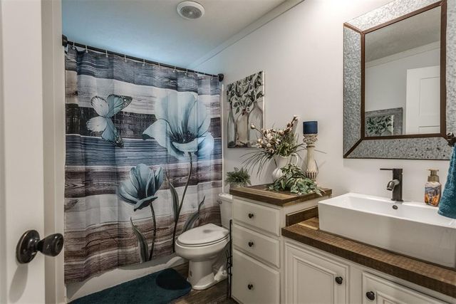 31193 Palimino Drive, Tecumseh, OK 74873