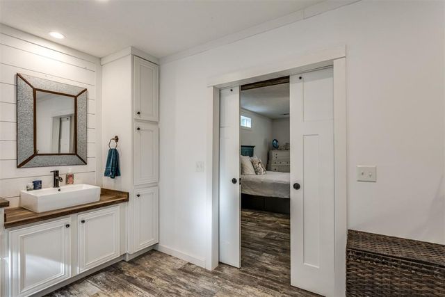 31193 Palimino Drive, Tecumseh, OK 74873