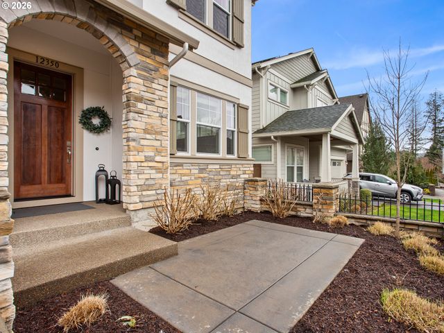 12350 Sw WATERFORD Loop, Wilsonville, OR 97070