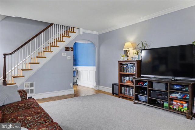 630 N EVANS ST, Pottstown, PA 19464