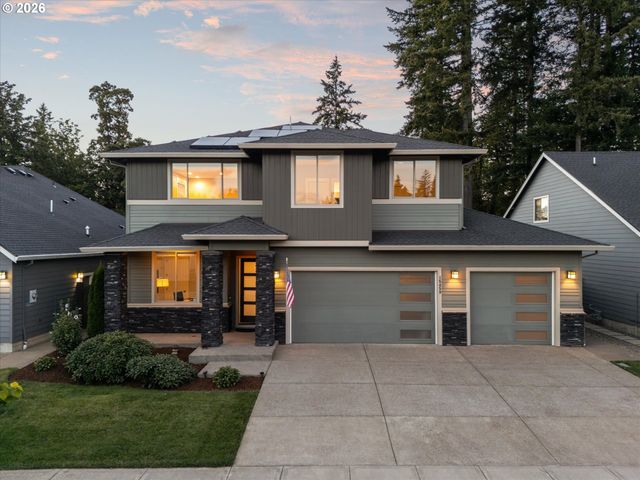 15459 Se SACAGAWEA St, Happy Valley, OR 97086