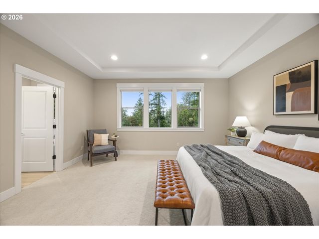 15459 Se SACAGAWEA St, Happy Valley, OR 97086