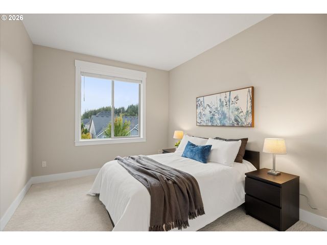 15459 Se SACAGAWEA St, Happy Valley, OR 97086