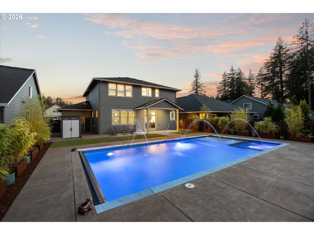 15459 Se SACAGAWEA St, Happy Valley, OR 97086