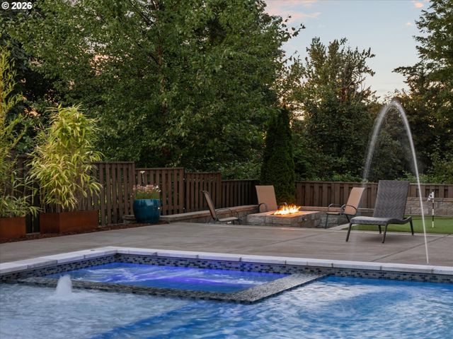 15459 Se SACAGAWEA St, Happy Valley, OR 97086