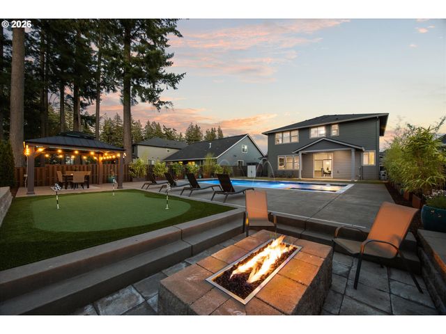 15459 Se SACAGAWEA St, Happy Valley, OR 97086