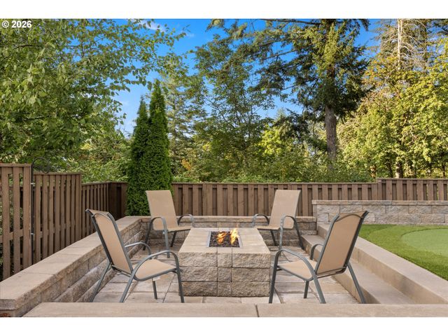 15459 Se SACAGAWEA St, Happy Valley, OR 97086