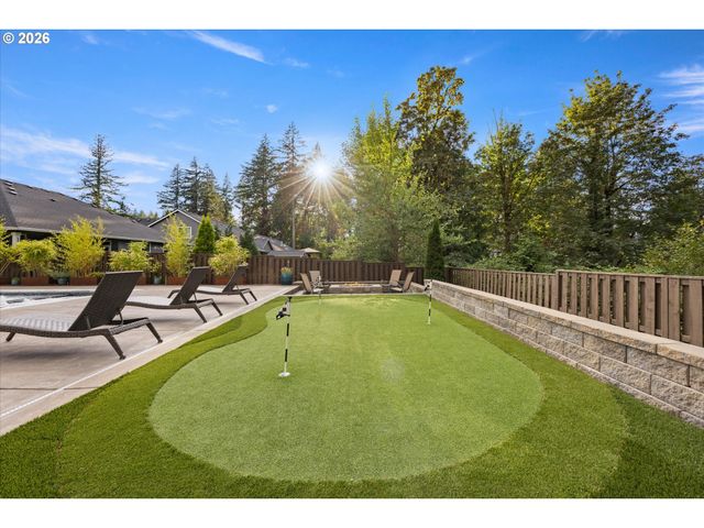 15459 Se SACAGAWEA St, Happy Valley, OR 97086