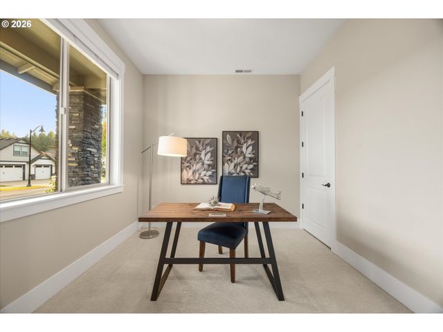 15459 Se SACAGAWEA St, Happy Valley, OR 97086