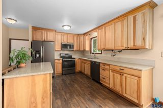 2104 E Tricia Ln Lane, Sioux Falls, SD 57103