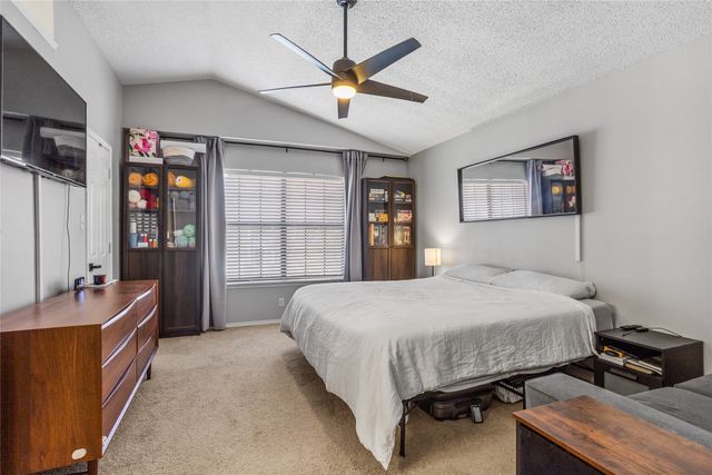 5200 Foley Drive, Arlington, TX 76013