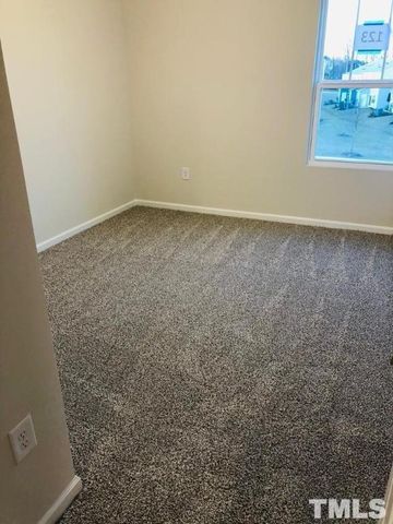 266 Brook Farm Lane, Fuquay Varina, NC 27526