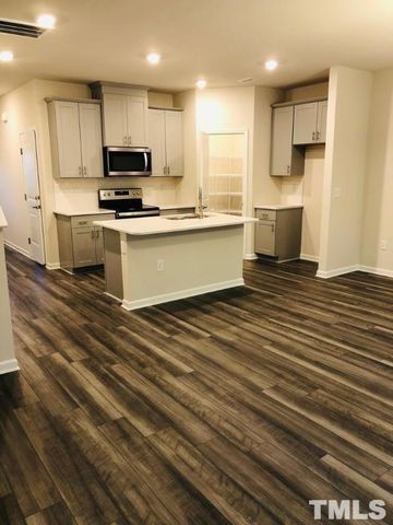 266 Brook Farm Lane, Fuquay Varina, NC 27526