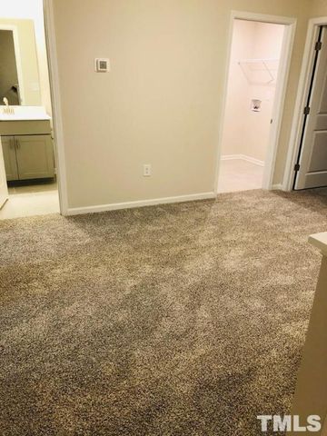 266 Brook Farm Lane, Fuquay Varina, NC 27526