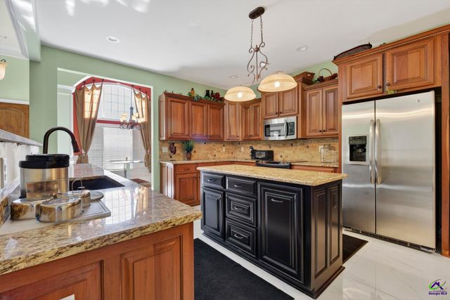 304 Montview Way, Centerville, GA 31028