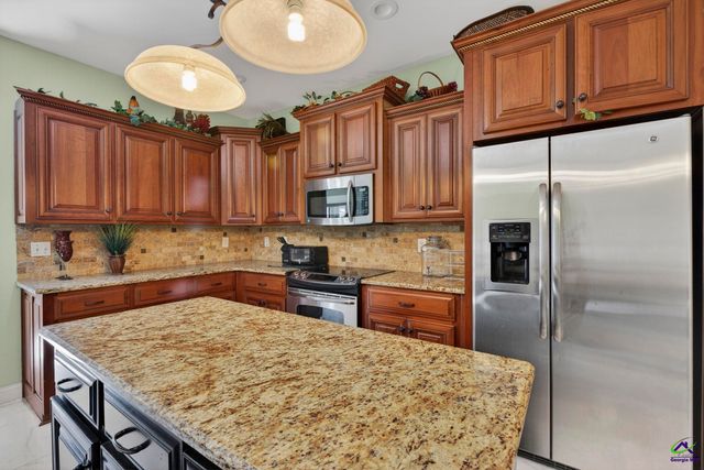 304 Montview Way, Centerville, GA 31028