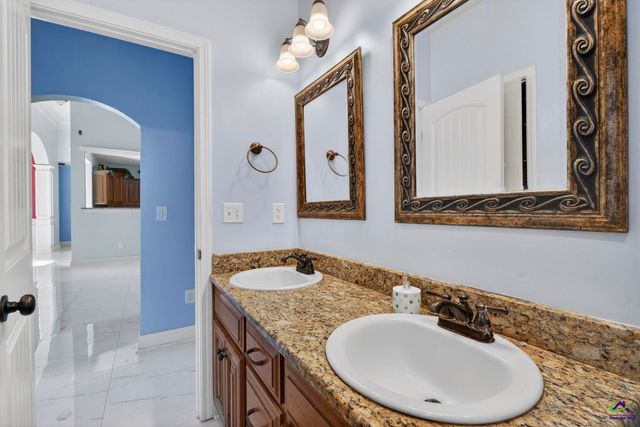 304 Montview Way, Centerville, GA 31028