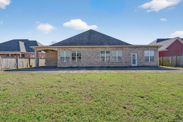 304 Montview Way, Centerville, GA 31028