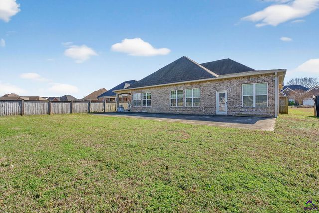 304 Montview Way, Centerville, GA 31028